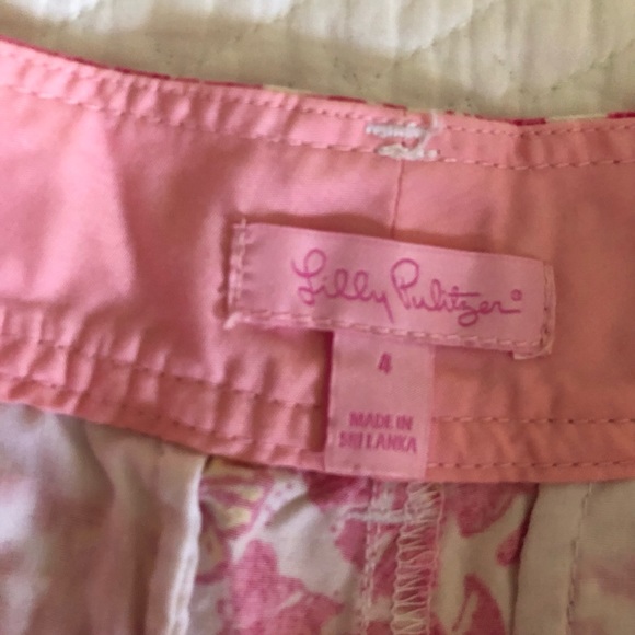 Lilly Pulitzer Callahan Shorts, size 4 - Picture 4 of 5